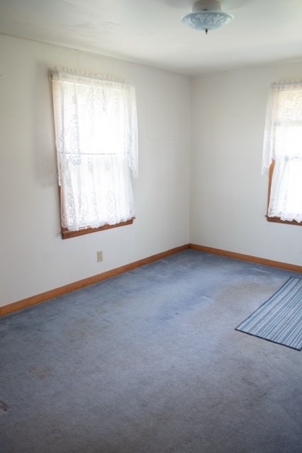 421 7th Avenue Erie, IL 61250 - Photo 19 of 27 an empty room with a window