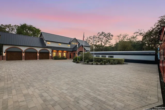 a view of a bench in front of a building