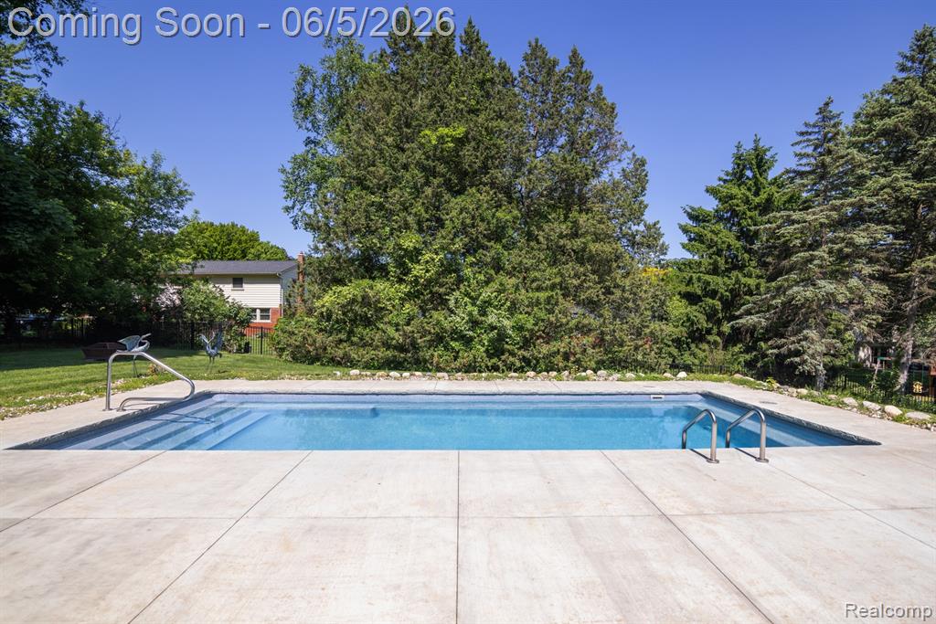 724 Sandstone Drive Rochester Hills, MI 48309 - Photo 53 of 60