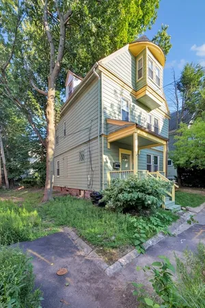 $6,300 | 5 Murdock Terrace, Boston, MA 02135
