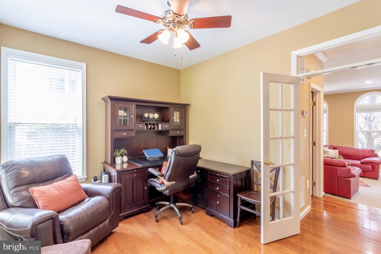 8901 Mountain Ash Drive Springfield, VA 22153 - Photo 32 of 49 Office/den
