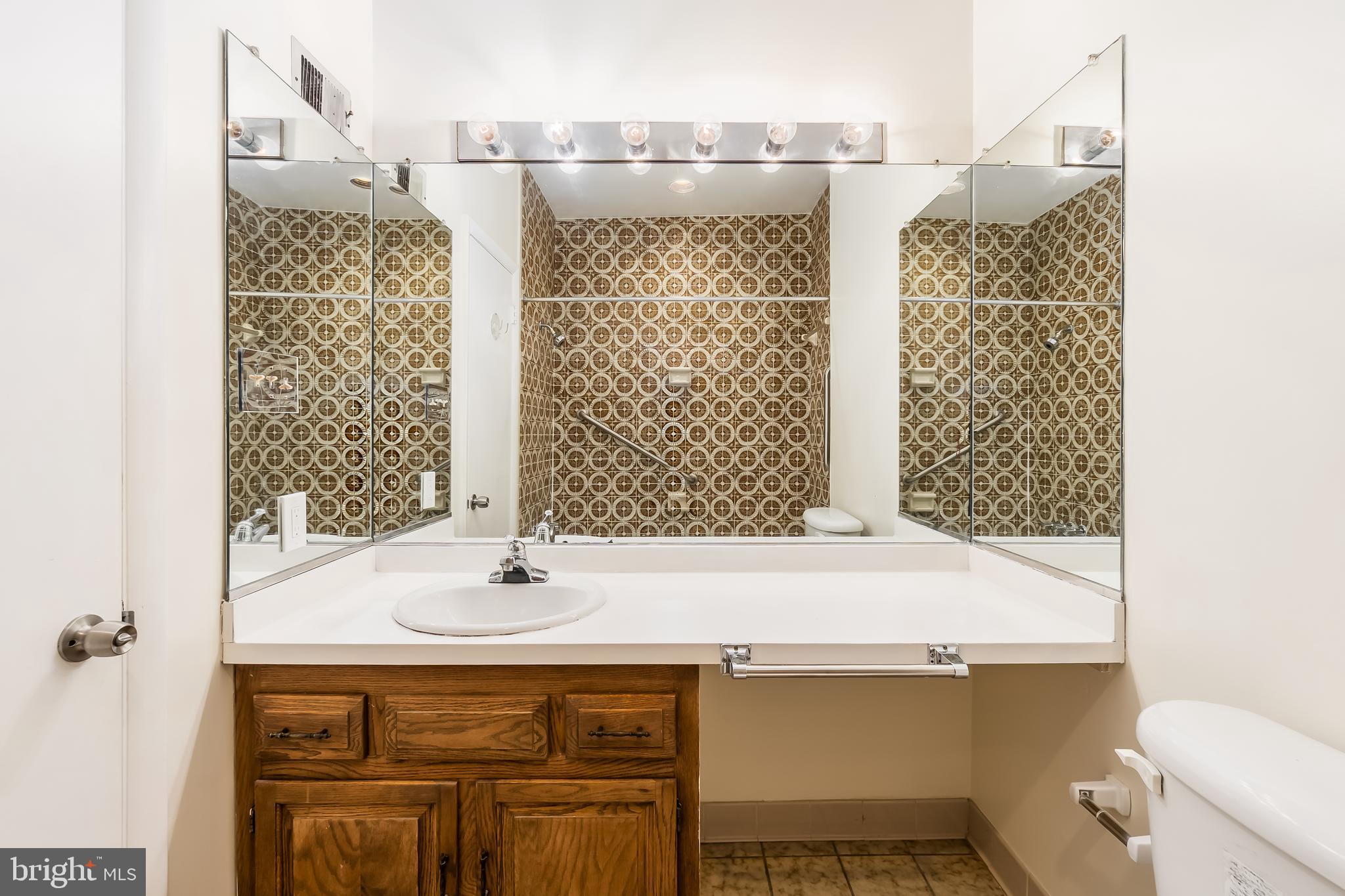 127 11th Street Northeast, Unit C Washington, DC 20002 - Photo 32 of 39 Bathroom Three