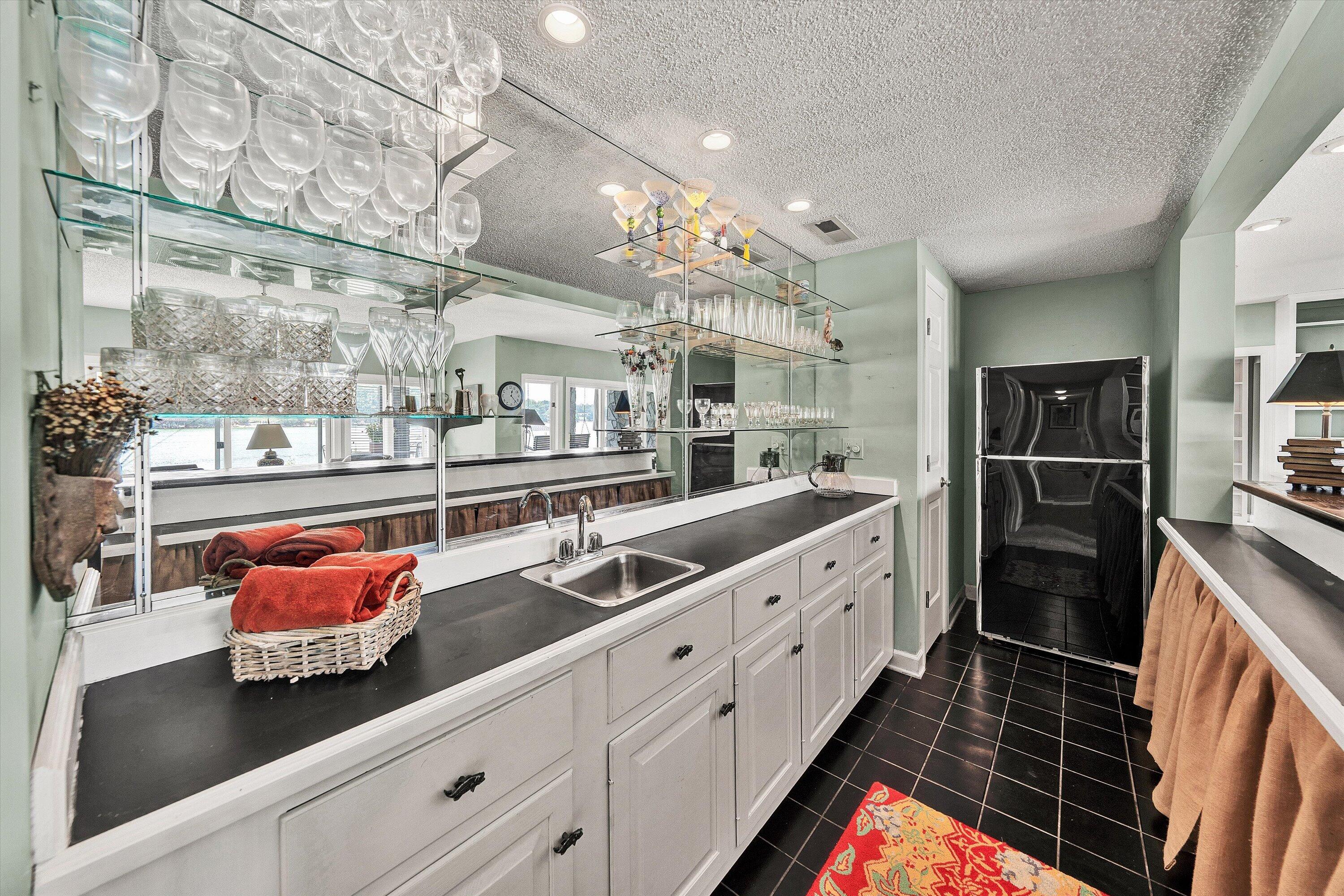 2455 Merriman Way Road Moneta, VA 24121 - Photo 47 of 83 45-DSC00472