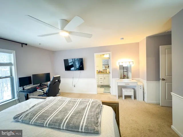 $3,600 | 42462 Dogwood Glen Square, Sterling, VA 20166