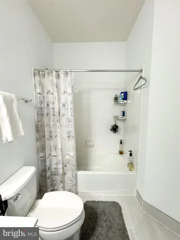 $3,600 | 42462 Dogwood Glen Square, Sterling, VA 20166