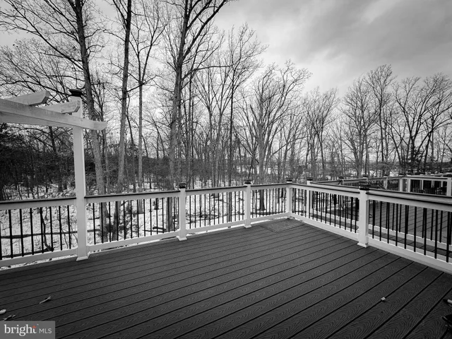 $3,600 | 42462 Dogwood Glen Square, Sterling, VA 20166