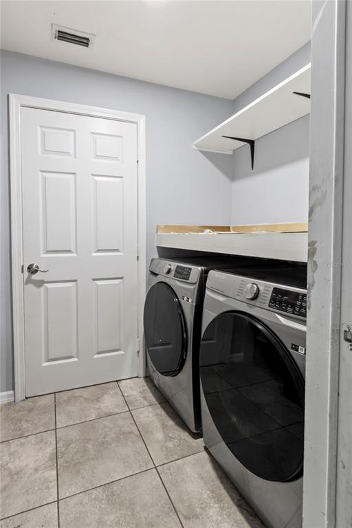 2710 25th Street Southwest Lehigh Acres, FL 33976 - Photo 19 of 36