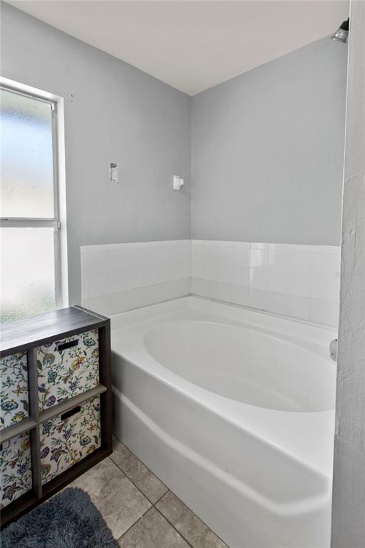 2710 25th Street Southwest Lehigh Acres, FL 33976 - Photo 25 of 36