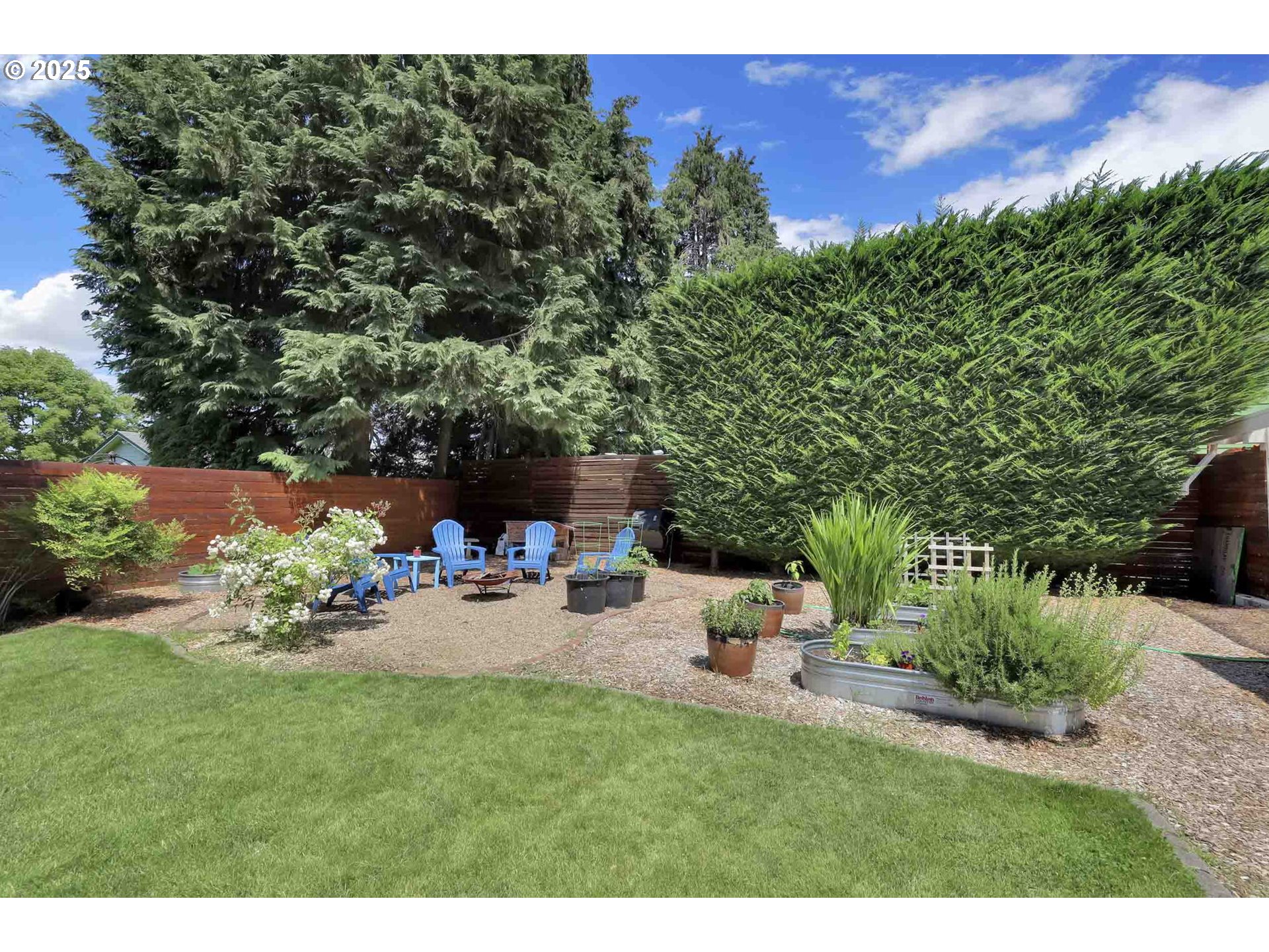 1296 Evergreen Drive Eugene, OR 97404 - Photo 34 of 40