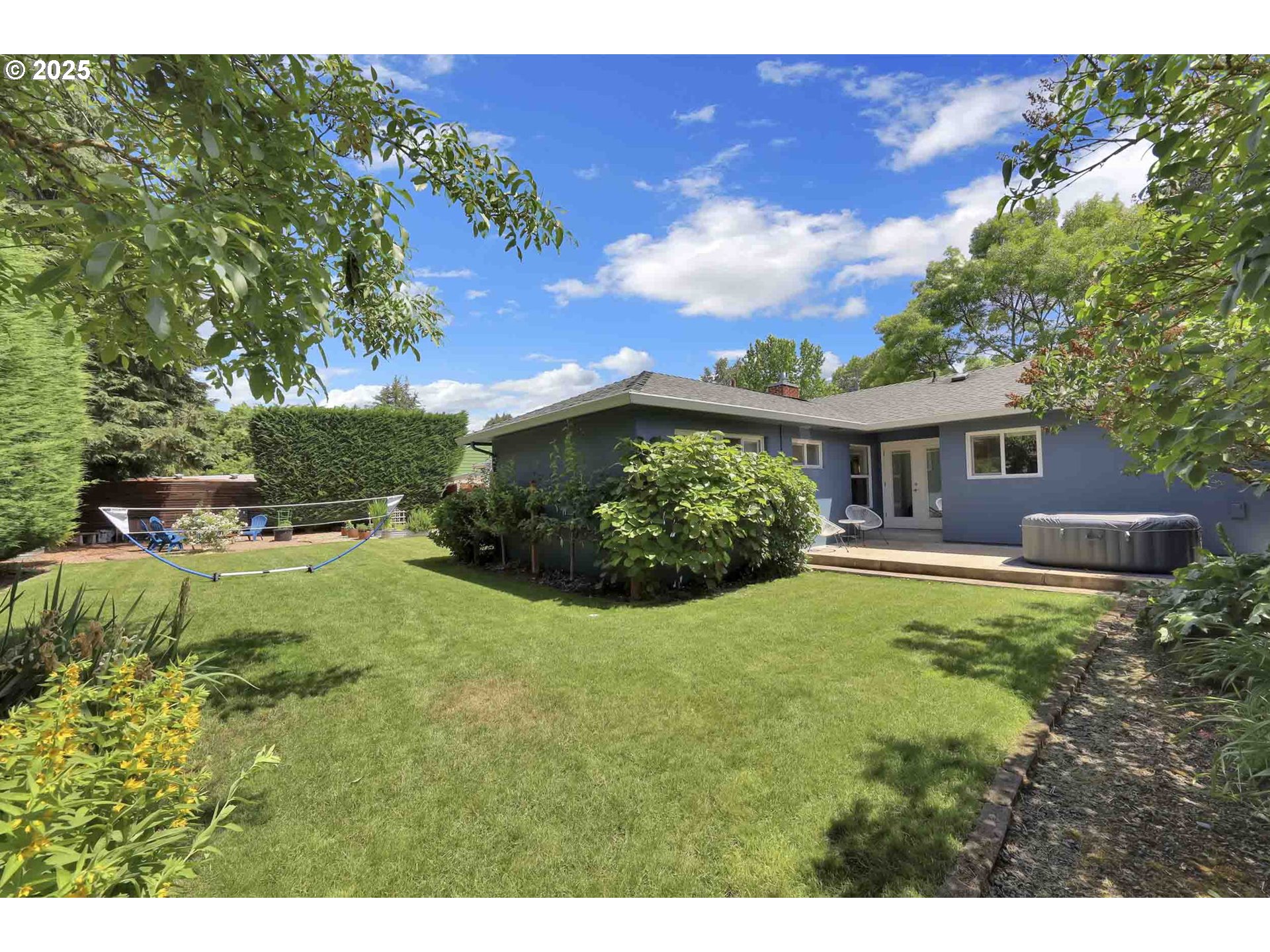 1296 Evergreen Drive Eugene, OR 97404 - Photo 38 of 40