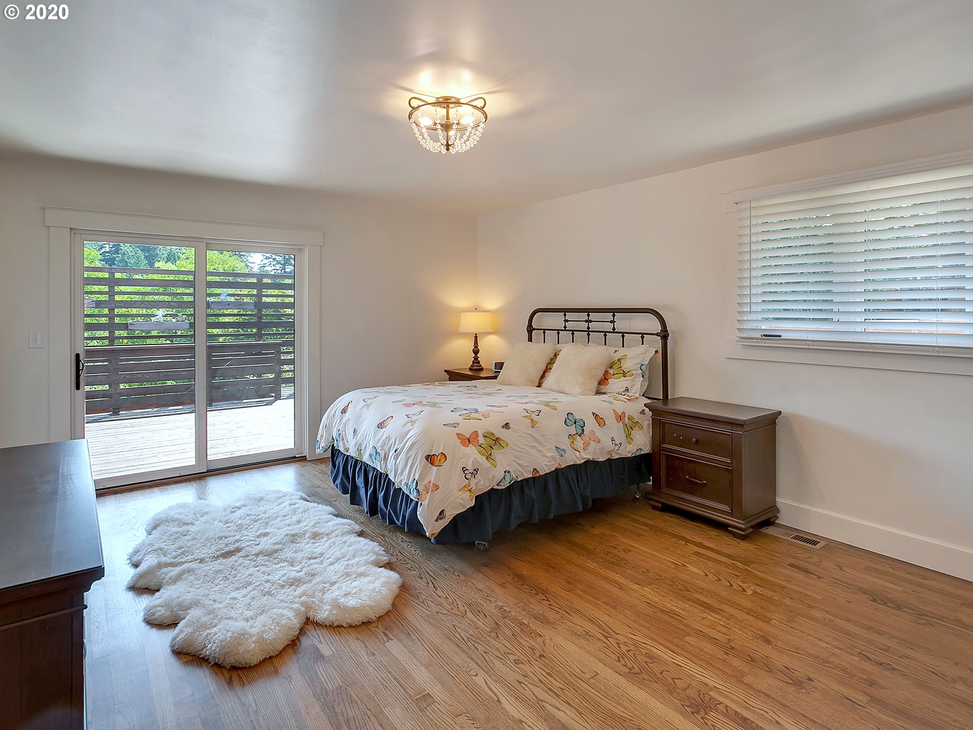 1050 Southwest Stephenson Street Portland, OR 97219 - Photo 15 of 32 Gallery Image 15