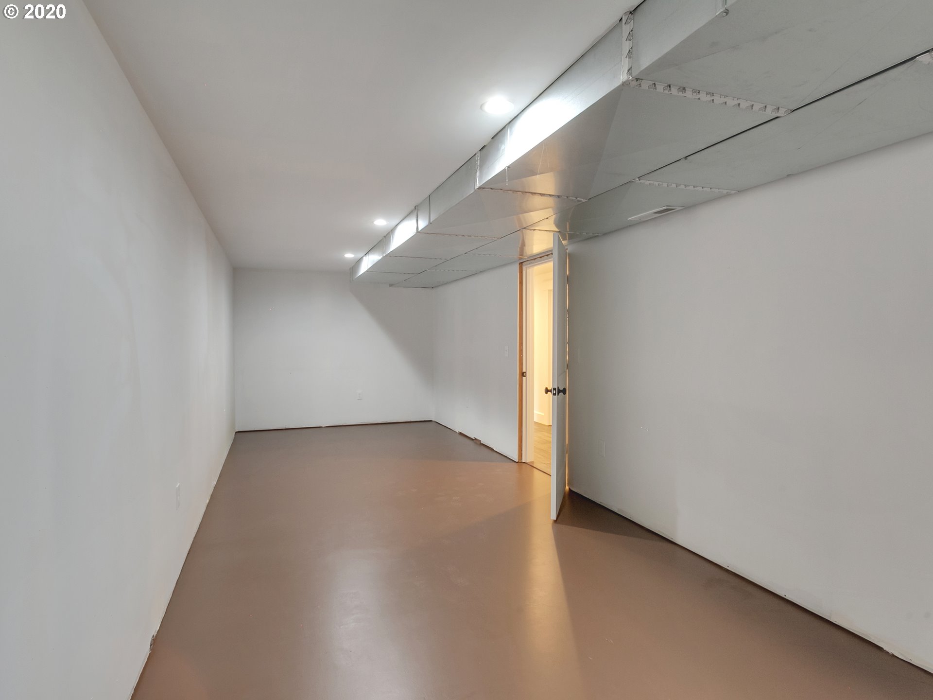 1050 Southwest Stephenson Street Portland, OR 97219 - Photo 24 of 32 Gallery Image 24