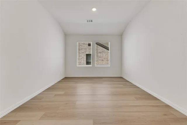 $2,550 | 6624 Vly Lk Lane, Fort Worth, TX 76036