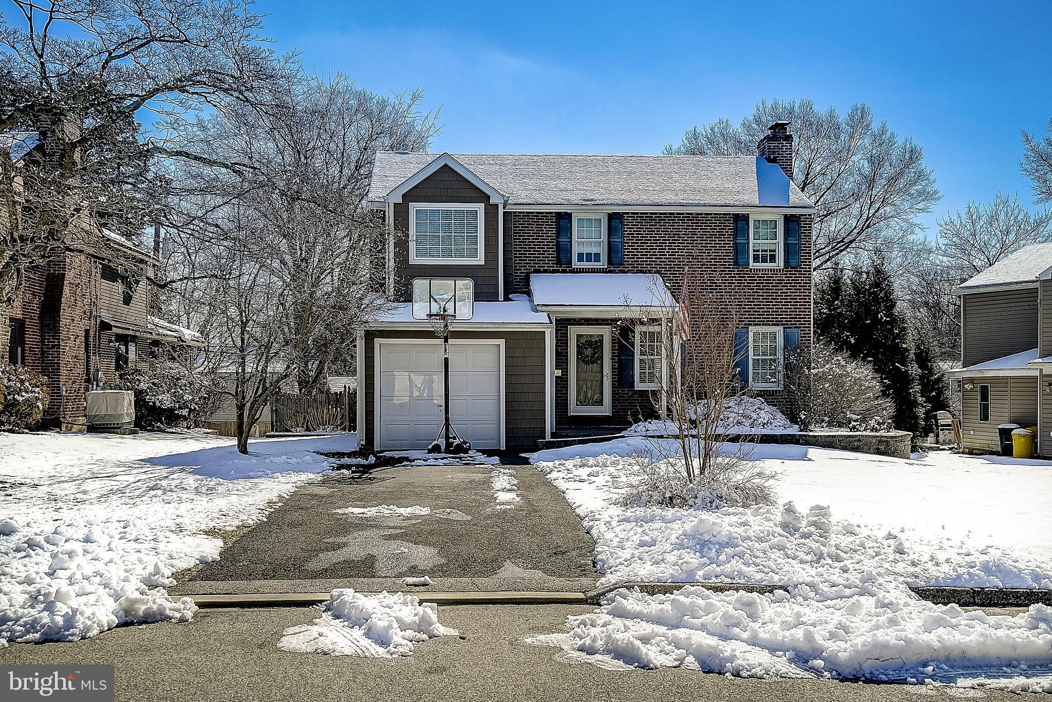 406 Crest Road Oreland, PA 19075 - Photo 1 of 36 Gallery Image 1