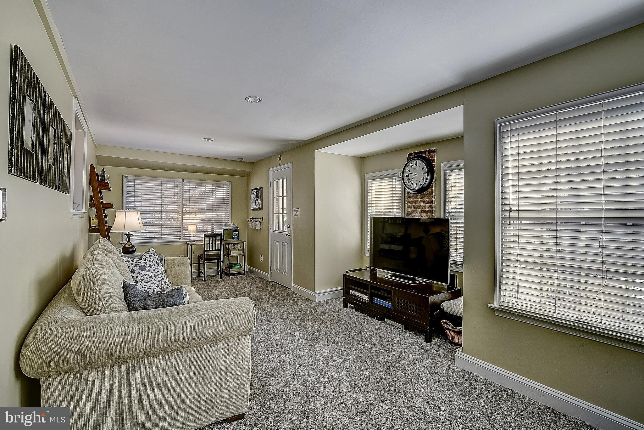 406 Crest Road Oreland, PA 19075 - Photo 12 of 36 Gallery Image 12