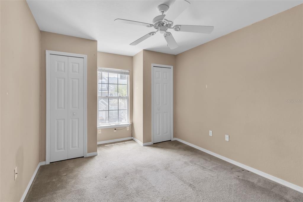 5541 Rosehill Road, Unit 202 Sarasota, FL 34233 - Photo 32 of 47