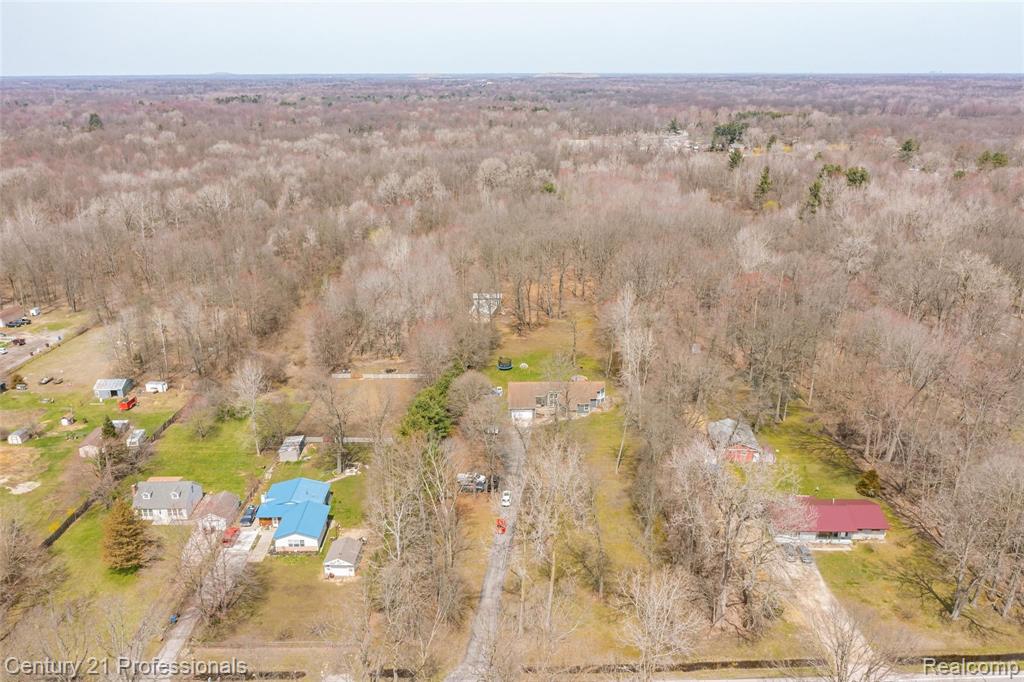 40760 Harris Road Belleville, MI 48111 - Photo 37 of 41