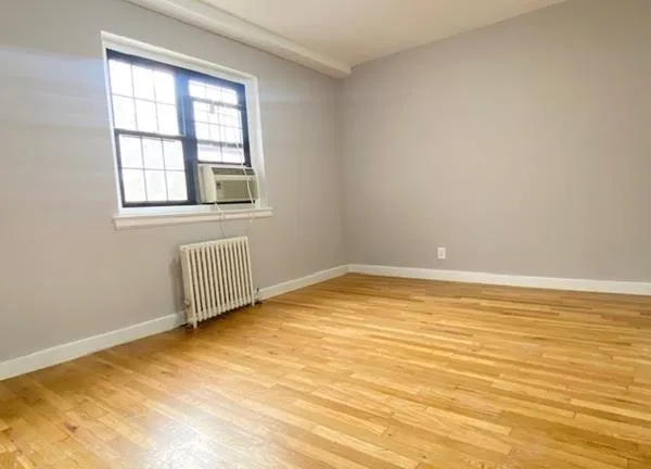 $259,000 | 141-33 78th Avenue, Unit 2C | Kew Gardens Hills