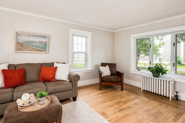 $745,000 | 354 Dover Point Road, Dover, NH 03820