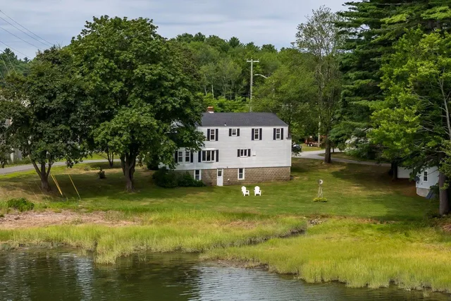 $745,000 | 354 Dover Point Road, Dover, NH 03820