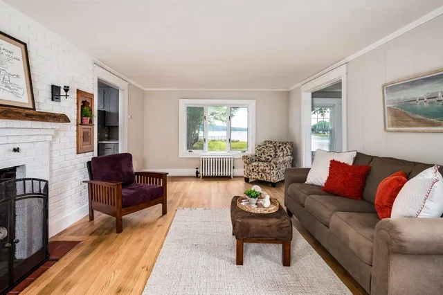 $745,000 | 354 Dover Point Road, Dover, NH 03820