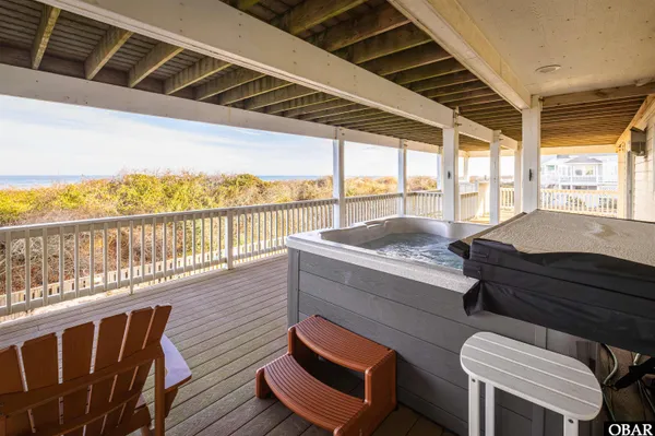 $3,949,000 | 991 Lighthouse Drive, Corolla, NC 27927