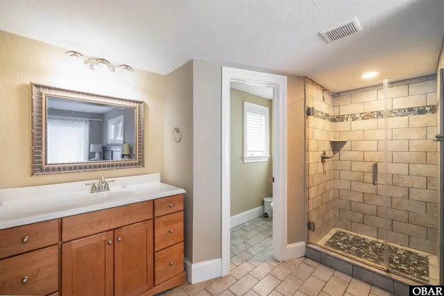 $3,999,000 | 991 Lighthouse Drive, Corolla, NC 27927