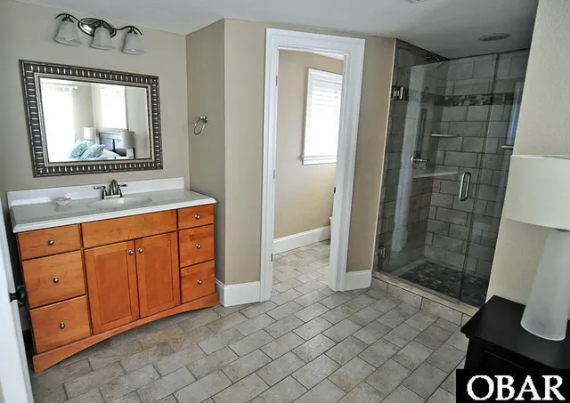 $3,999,000 | 991 Lighthouse Drive, Corolla, NC 27927