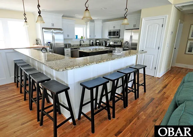 $3,999,000 | 991 Lighthouse Drive, Corolla, NC 27927