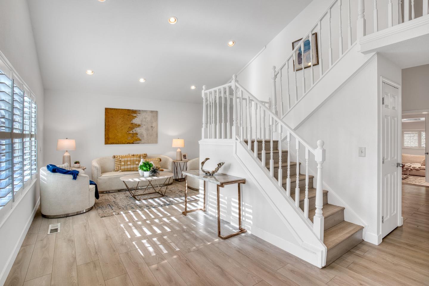 489 Hassinger Road San Jose, CA 95111 - Photo 3 of 40