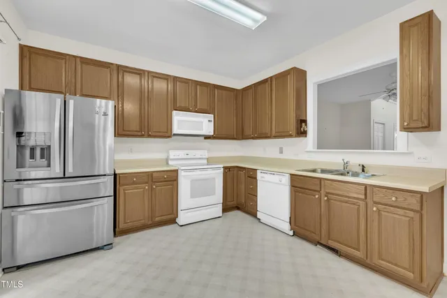 $275,000 | 220 Grand Pointe Drive, Garner, NC 27529