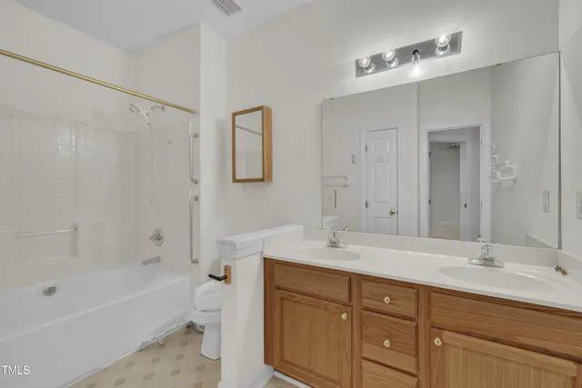 $275,000 | 220 Grand Pointe Drive, Garner, NC 27529