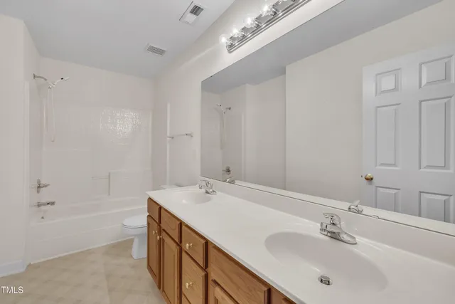 $275,000 | 220 Grand Pointe Drive, Garner, NC 27529