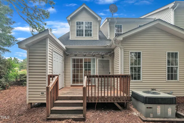 $275,000 | 220 Grand Pointe Drive, Garner, NC 27529