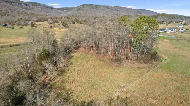 $225,000 | 10.12 Old State Highway 28, Dunlap, TN 37327