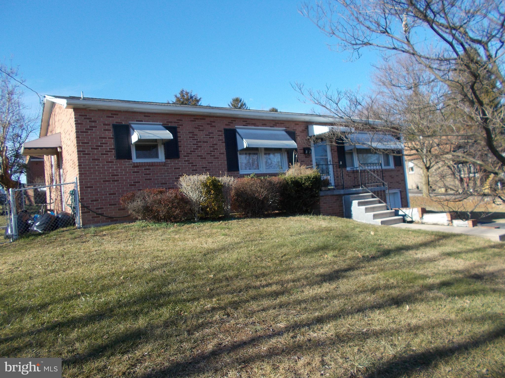 37 Nottingham Road Hagerstown, MD 21740 - Photo 2 of 22 Front
