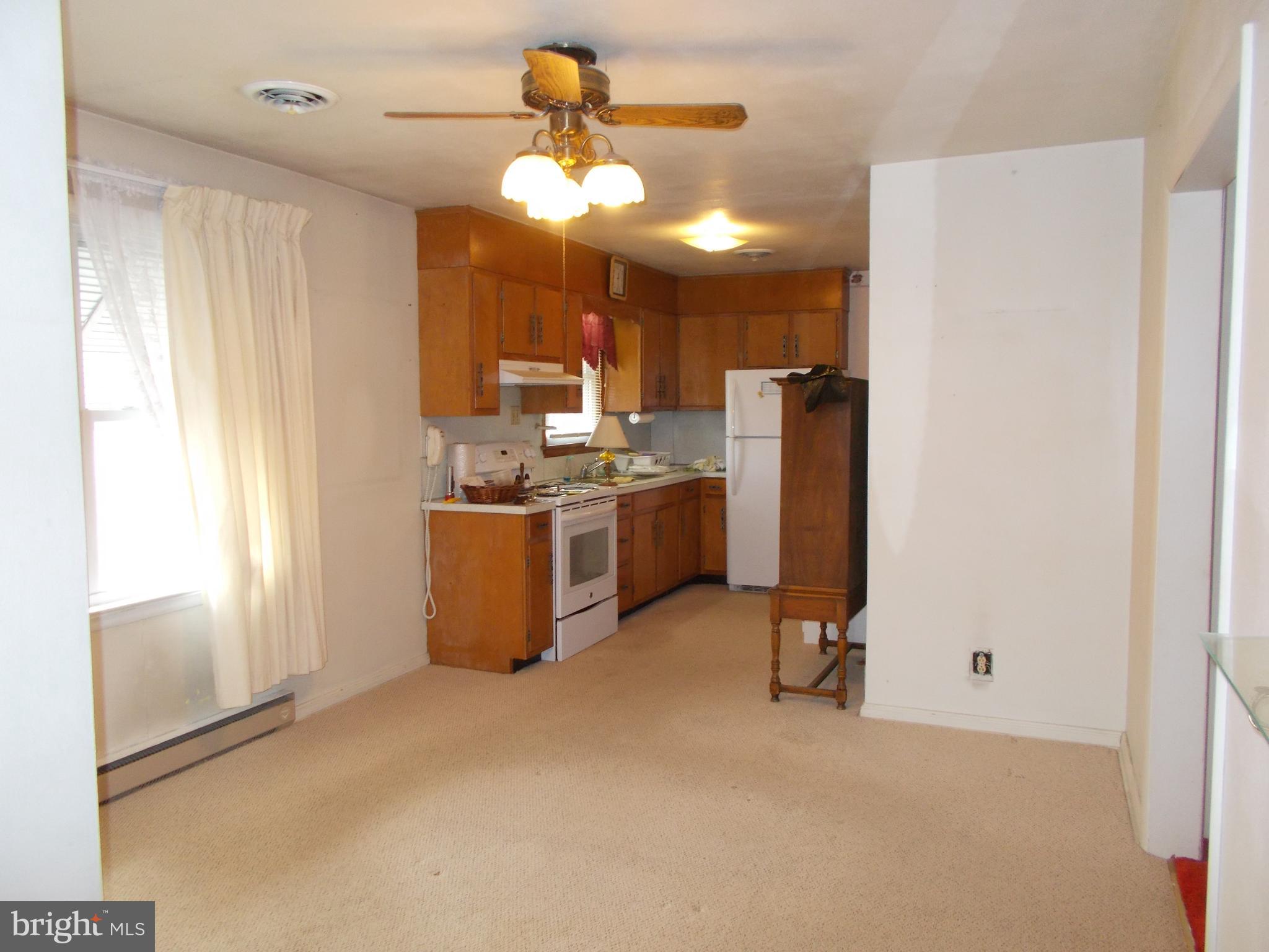 37 Nottingham Road Hagerstown, MD 21740 - Photo 13 of 22 From Dining Room to Kitchen