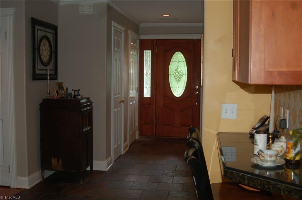 2993 Dillon Road Jamestown, NC 27282 - Photo 8 of 25 Gallery Image 8