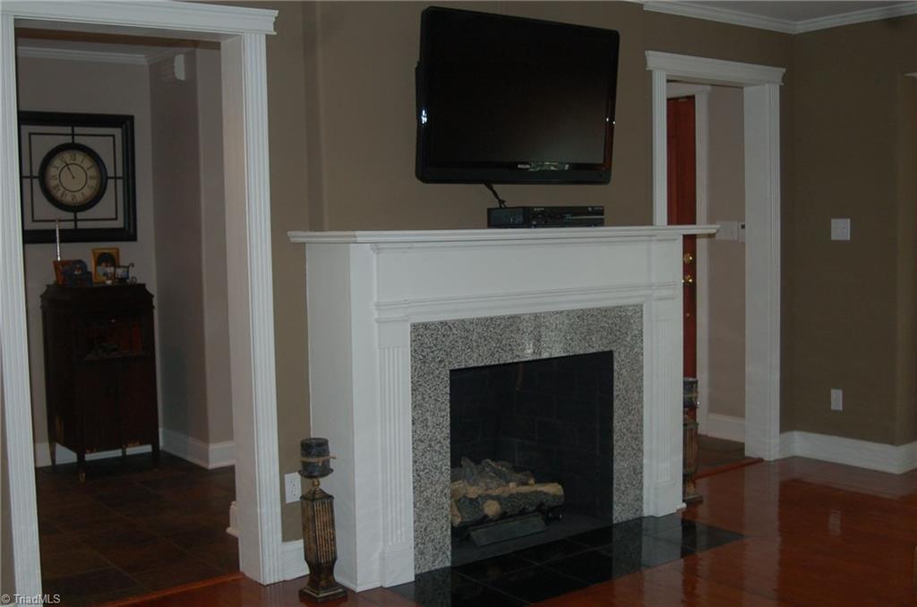 2993 Dillon Road Jamestown, NC 27282 - Photo 10 of 25 Gallery Image 10