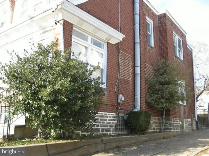 7550 Verree Road Philadelphia, PA 19111 - Photo 2 of 25 Exterior Side