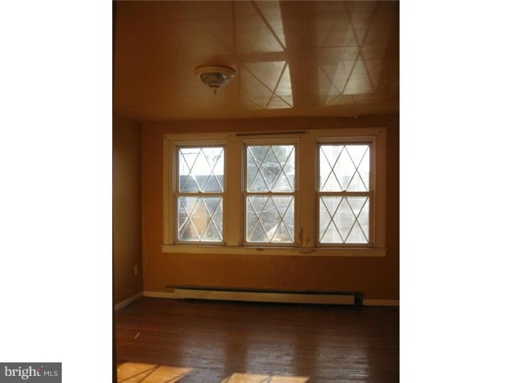 7550 Verree Road Philadelphia, PA 19111 - Photo 13 of 25 Master Bedroom