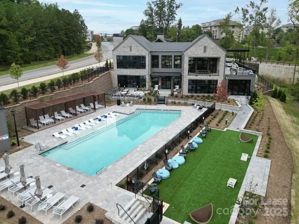 $1,702 | 9132 Senator Royall Drive, Unit A1, Charlotte, NC 28262