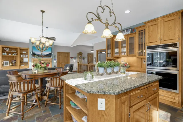 $715,000 | 18481 98th Place North, Maple Grove, MN 55311