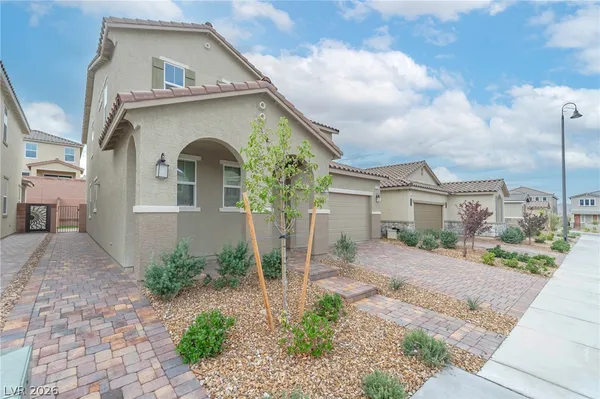 $710,000 | 3765 Osiris Avenue, Henderson, NV 89044