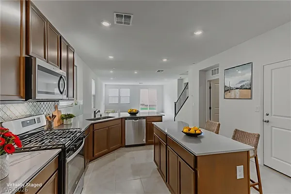 $710,000 | 3765 Osiris Avenue, Henderson, NV 89044