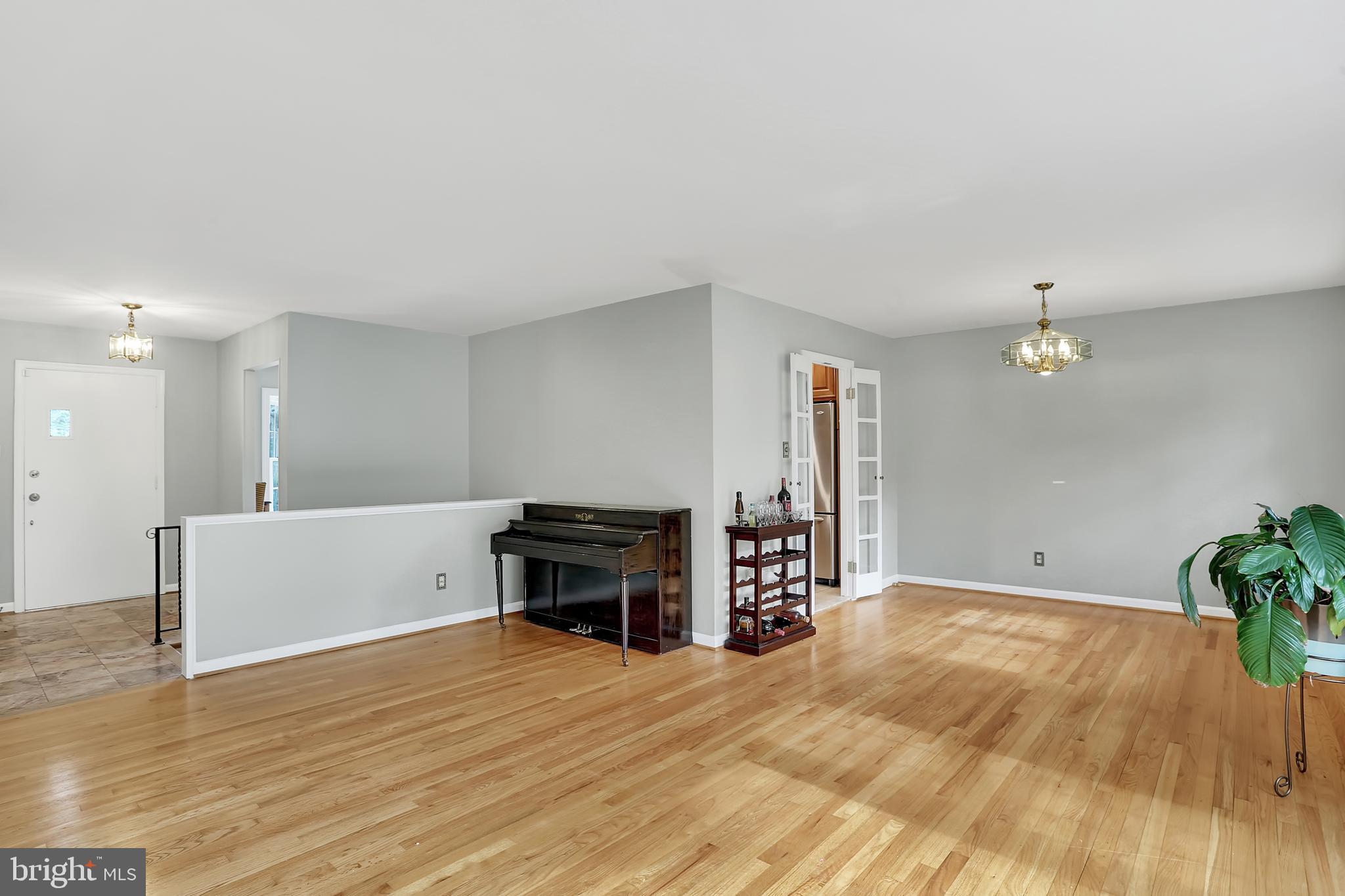 1919 Edgewater Parkway Silver Spring, MD 20903 - Photo 12 of 30 Gallery Image 12