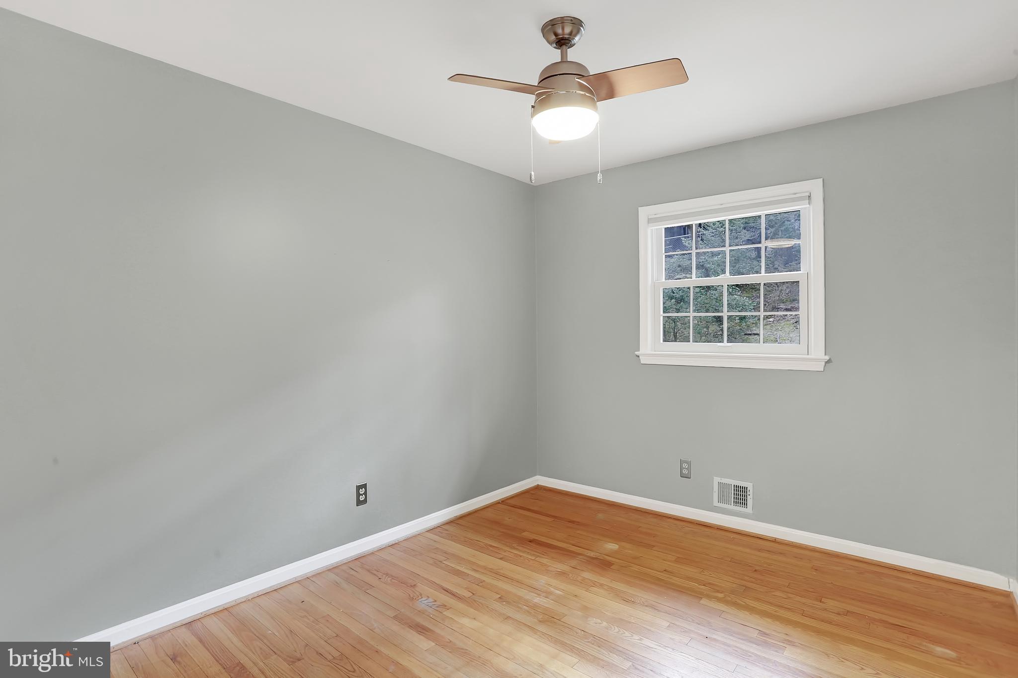 1919 Edgewater Parkway Silver Spring, MD 20903 - Photo 14 of 30 Gallery Image 14