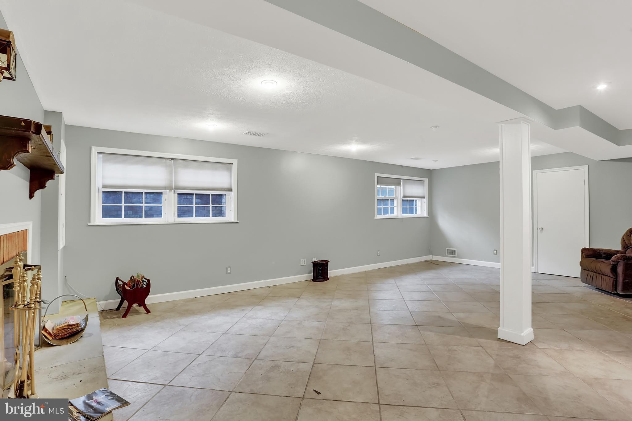 1919 Edgewater Parkway Silver Spring, MD 20903 - Photo 26 of 30 Gallery Image 26