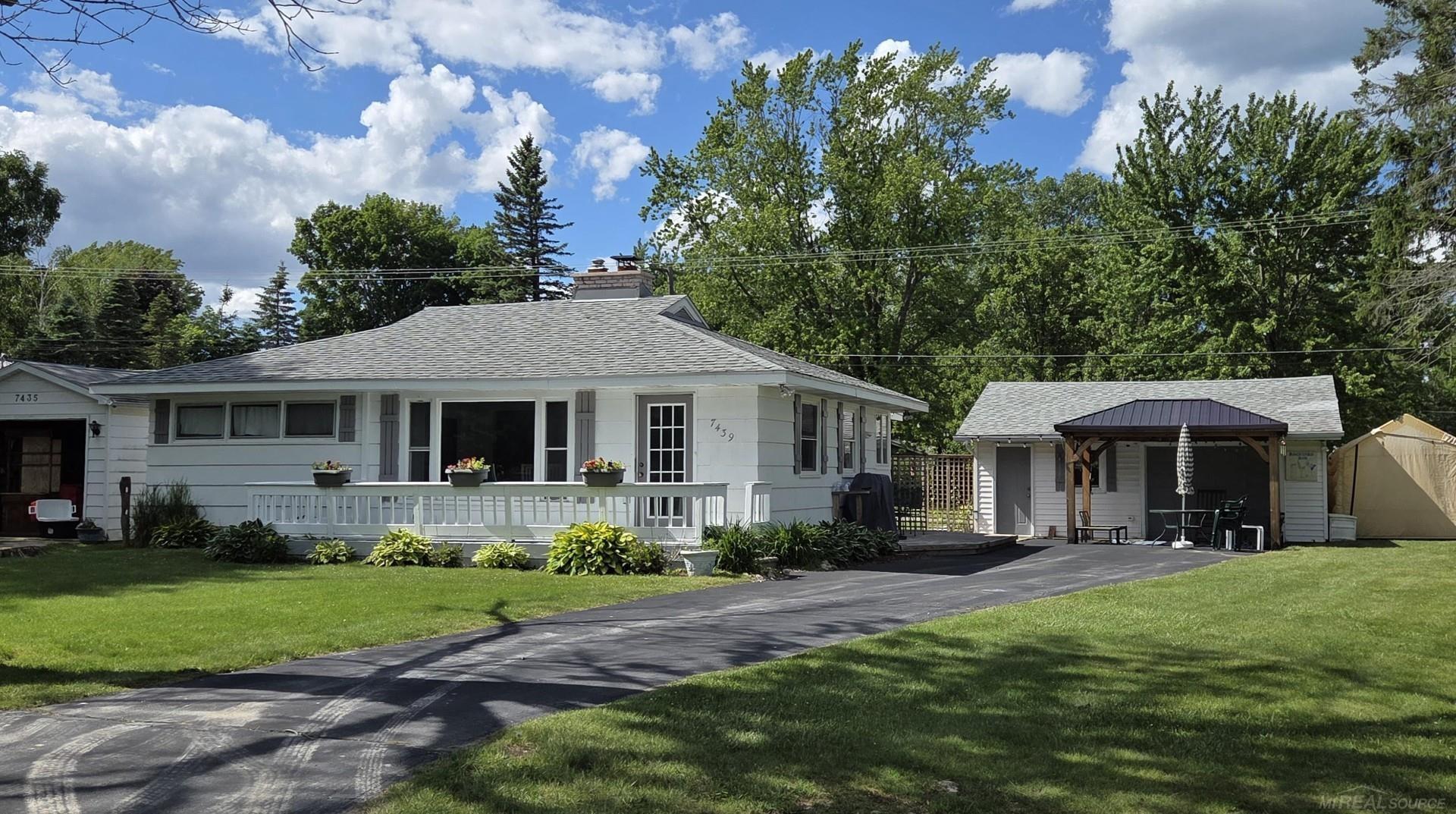 7439 Birchtree Road Lexington, MI 48450 - Photo 1 of 35