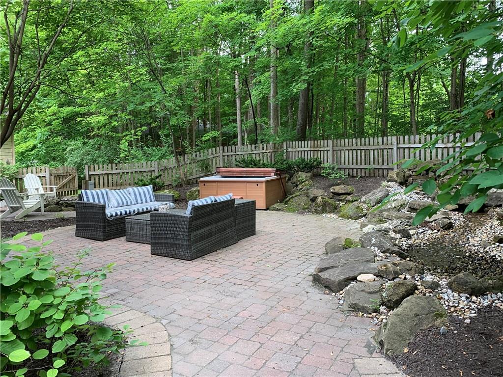 8052 Sargent Ridge Indianapolis, IN 46256 - Photo 2 of 31 Gallery Image 2